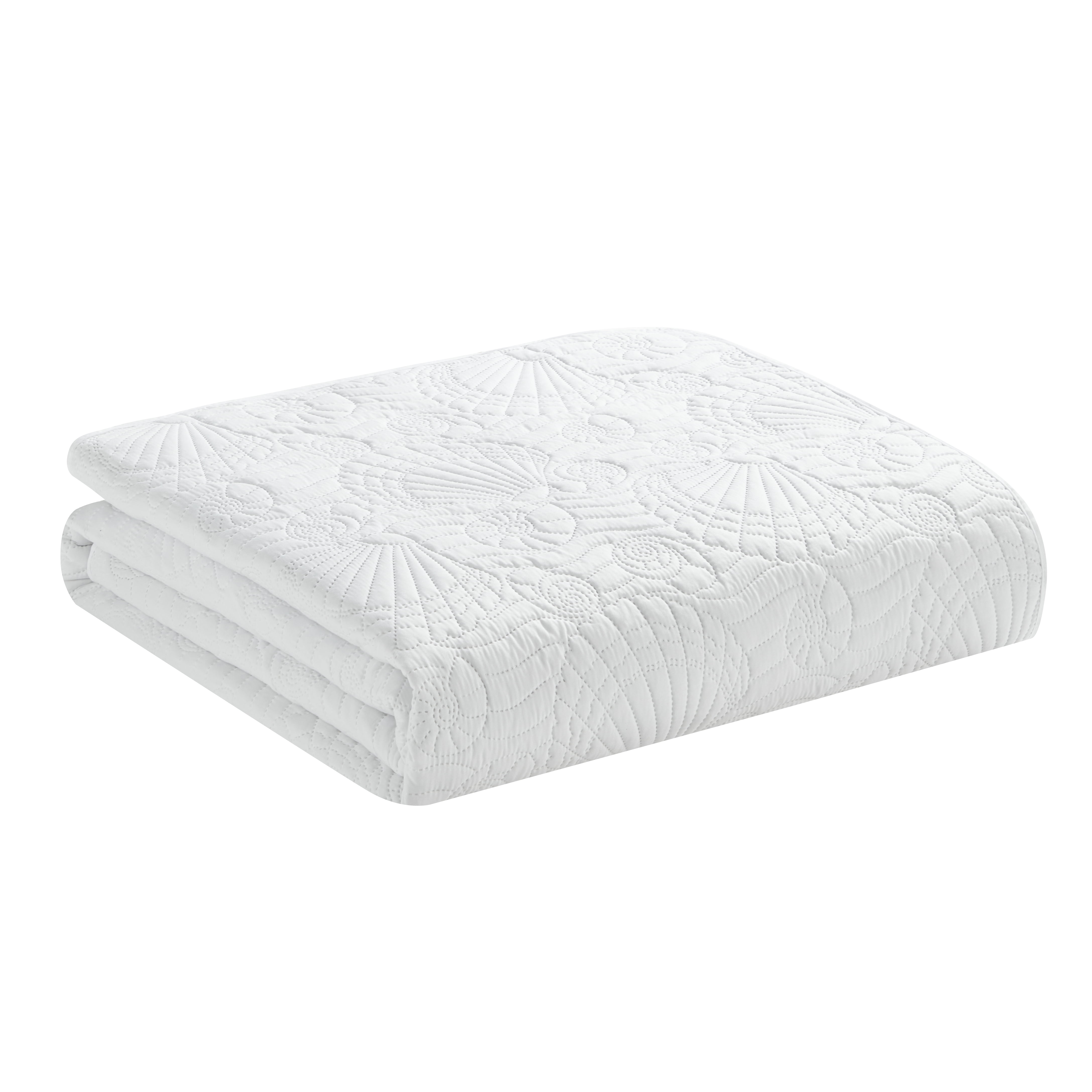 VCNY Home Ocean Coastal 3-Piece White Textured Seashell Quilt Set, King, Adult, Unisex