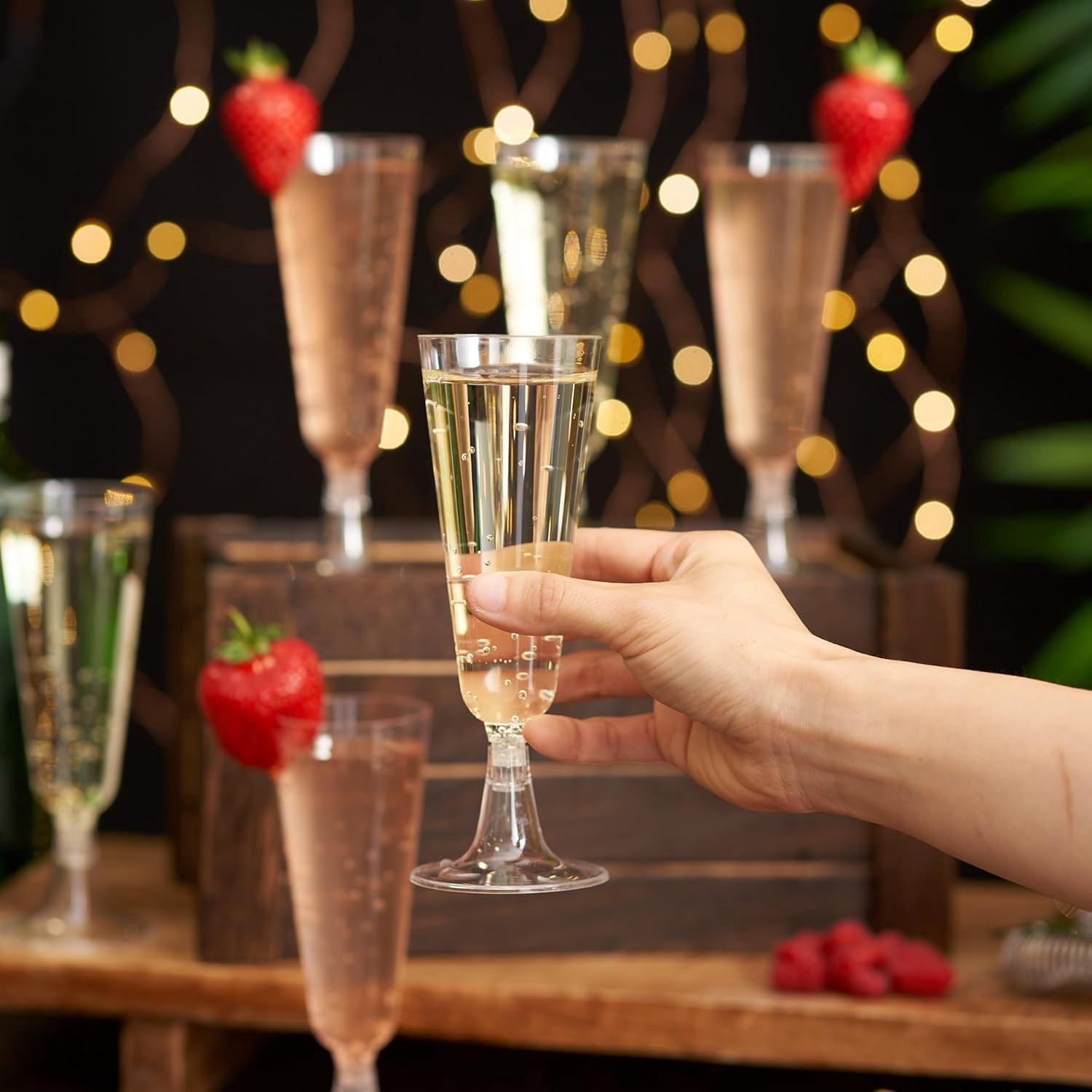 48 Clear Plastic Champagne Flutes, 5oz - Elegant, Sturdy & Reusable Toasting Glasses for Mimosas, Cocktails, Prosecco - Perfect for Weddings, Birthdays, Christmas, BBQ & Garden Parties