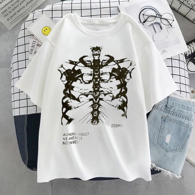 Camiseta divertida para mujer, ropa de calle de manga corta, Tops de gran tamaño con estampado de calavera oscura, huesos, corazón y pulmón, Harajuku