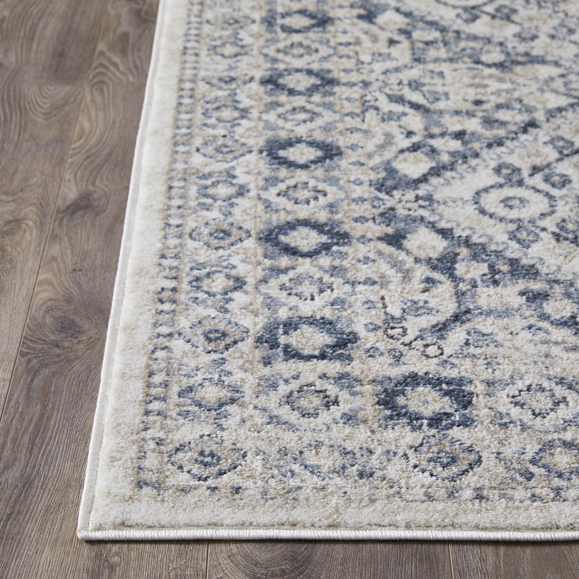 Loomaknoti Kehleigh Avnorie 5' x 7' Blue Oriental Indoor Area Rug