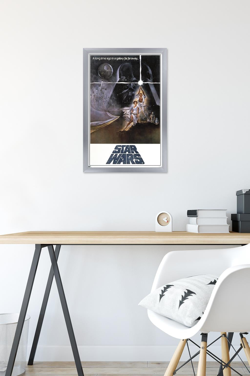 Star Wars: A New Hope - One Sheet B (No Billing Block) Wall Poster, 14.725" x 22.375" Framed