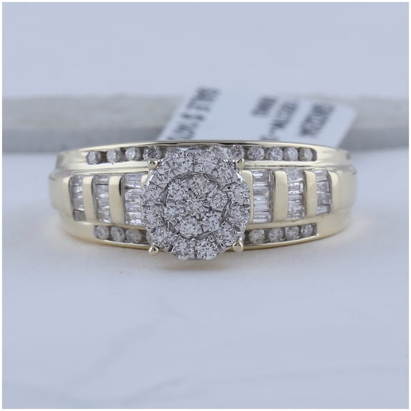 10K Yellow Gold Round Diamond Cluster Bridal Wedding Engagement Ring 1/2ctw, Womens Size: 5-10