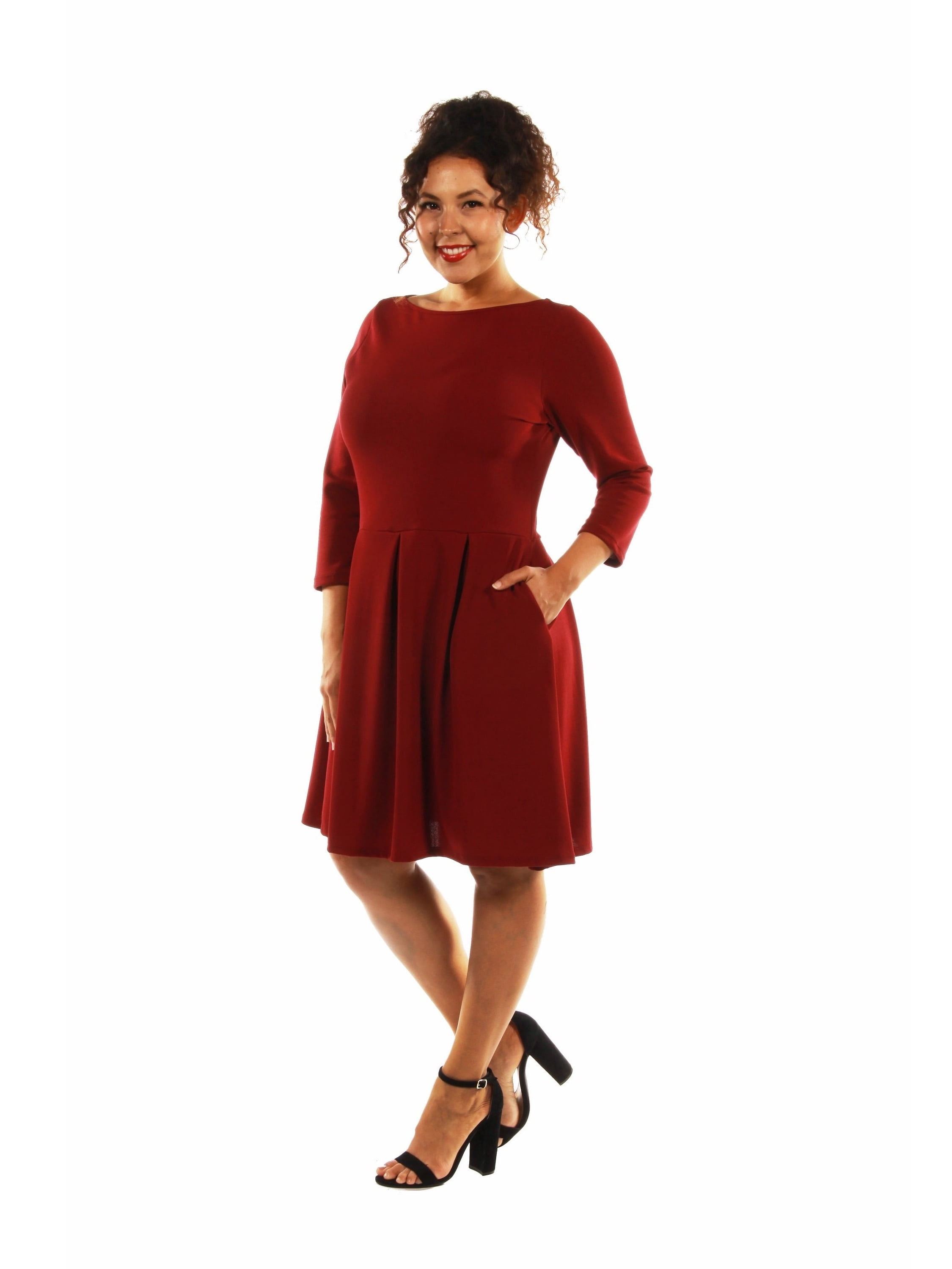 Women's Plus Classic Little Black Dress