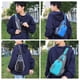 thumbnail image 5 of Bolso bandolera para hombre Bolso de pecho con puerto de carga USB, 5 of 8