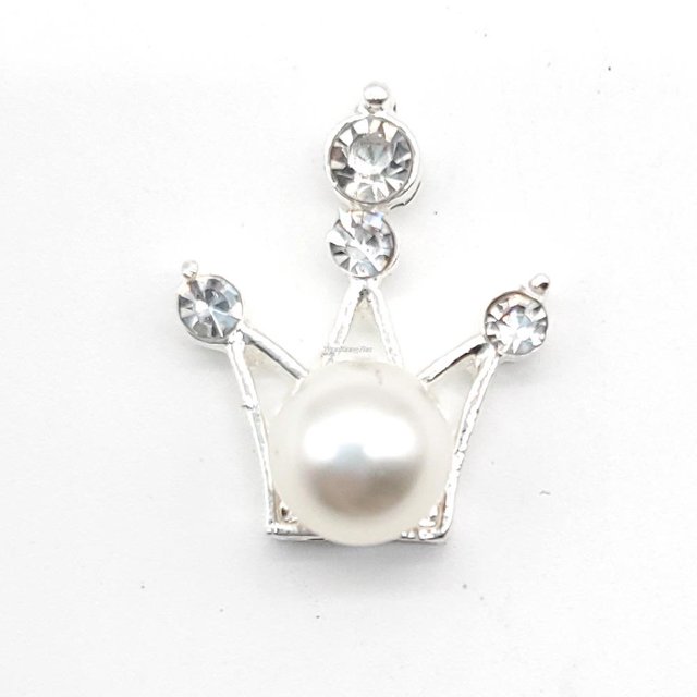 Nuevos zapatos Charms Designer Croc Charms Bling Rhinestone Chica Cristal diamante gema Decoración Metal Perla Mariposa Accesorios ESPAÑA Gao Jinjia LED