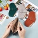 thumbnail image 4 of Estuche de cuero para gafas, portátil, suave, delgado, con cierre a presión, con paño de limpieza de gamuza para mujeres y hombres, color negro, 4 of 7