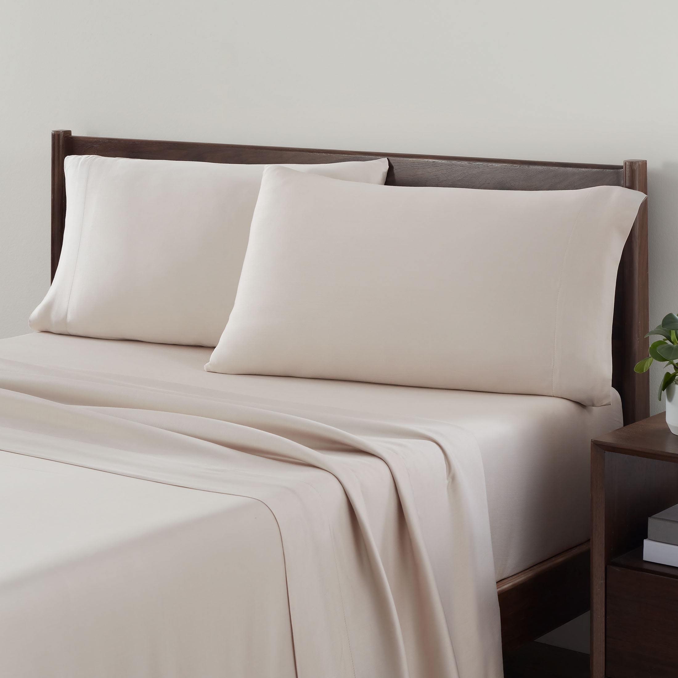 Allswell Soft & Silky 4-Piece Cream Glaze Rayon Derived from Bamboo Sateen Bed Sheet Set, Full
