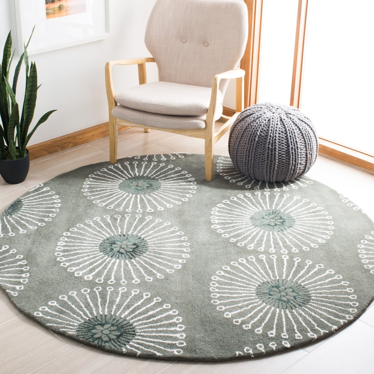 SAFAVIEH Soho Adeline Floral Wool Area Rug, Grey/Ivory, 5' x 8'
