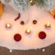 thumbnail image 5 of Cubierta de la base del árbol de Navidad Alfombra de piel sintética blanca Adorno de Año Nuevo (78CM), 5 of 6