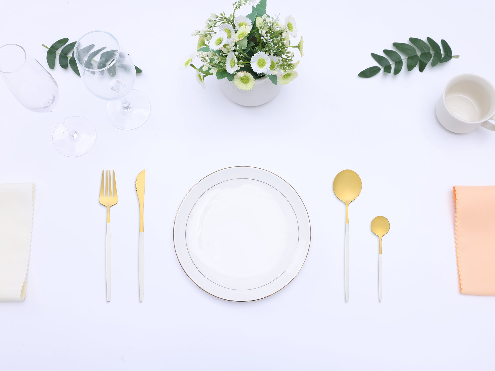 Unique Bargains Stainless Steel Flatware Set for Kitchen Dining Tableware White 4 Pcs