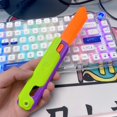 thumbnail image 1 of Cuchillo de rábano de juguete súper grande luminoso 3D gravedad cuchillo de rábano anti-luminoso Cuchillo de rábano pequeño cuchillo de zanahoria, 1 of 6