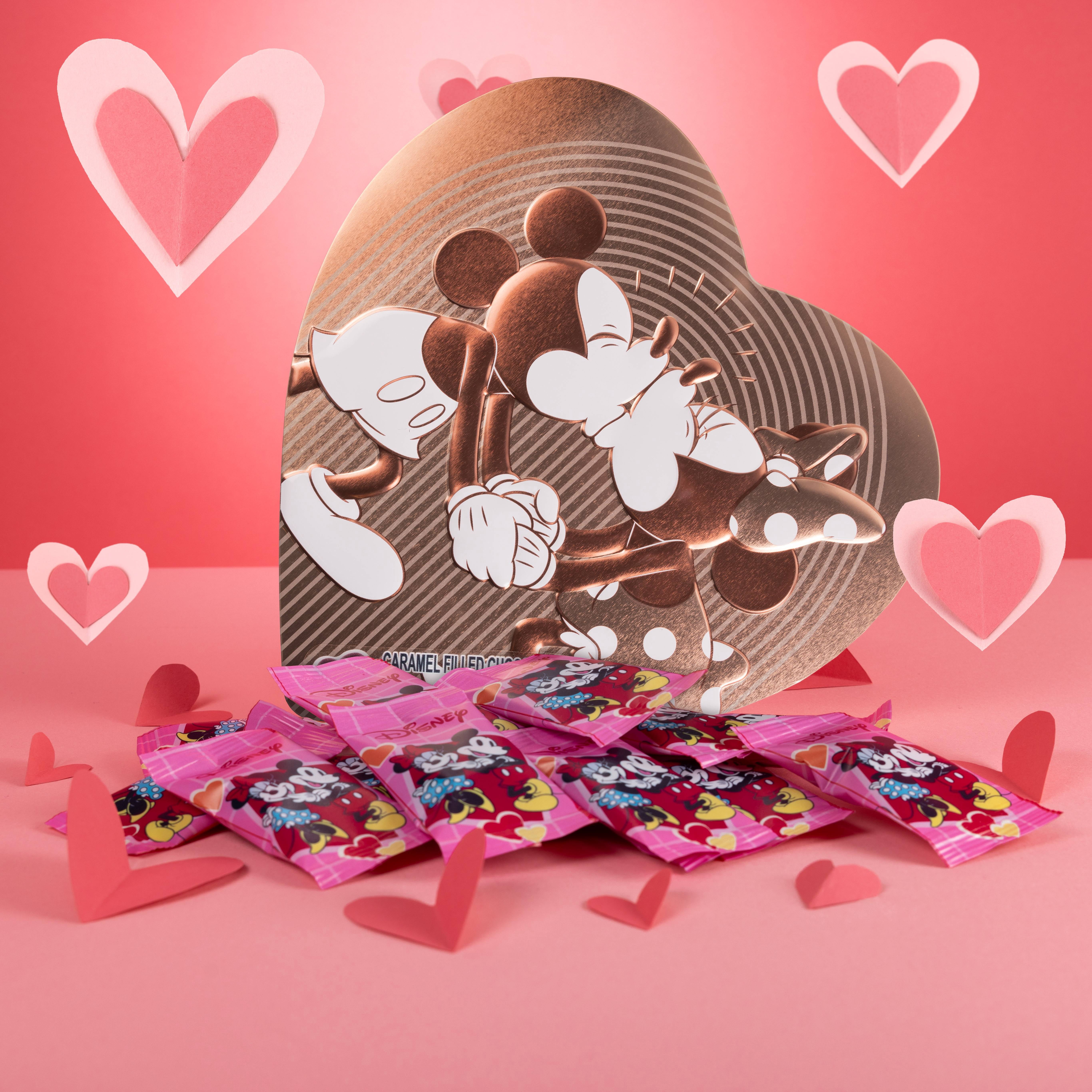 Mickey and Minnie Heart Tin with Filled Chocolate, 14pcs - Walmart.com