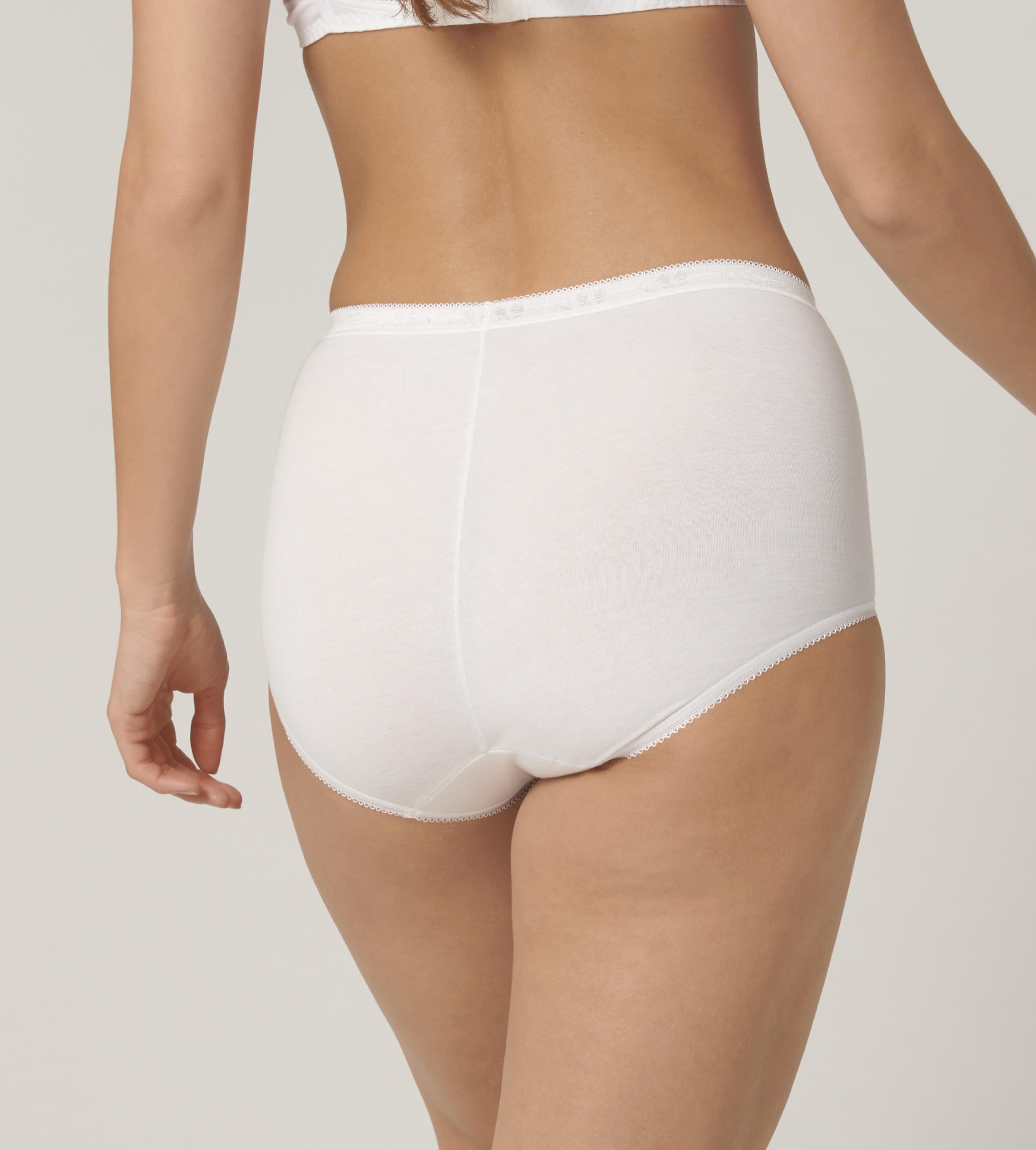 3 Pack of Womens Maxi Briefs (7001 White or Nude) High Waisted Panties  Underwear Knickers with support