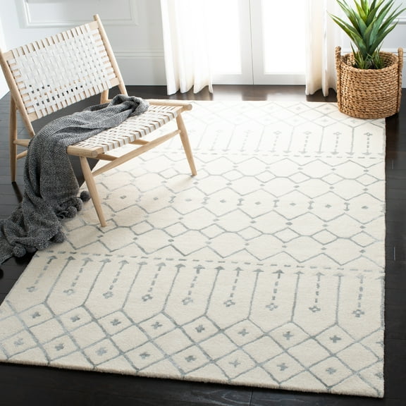 SAFAVIEH Himalaya Darin Geometric Wool Area Rug, Ivory/Grey, 6' x 9'