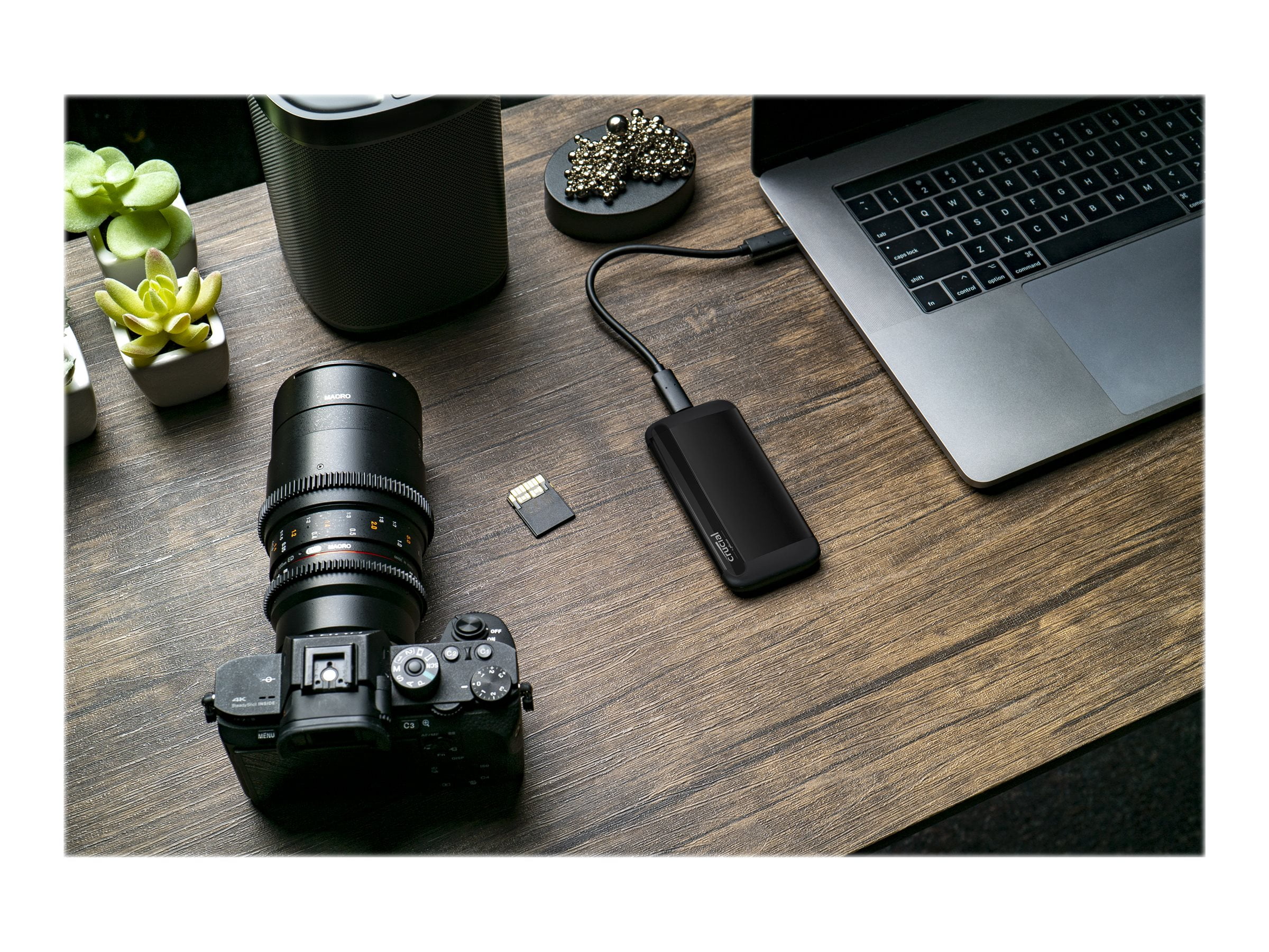 Crucial X8 1TB Portable SSD - Up to 1050 MB/s - USB 3.2 - External