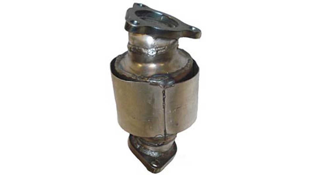 Eastern 808532 Catalytic Converter, OE Replacement, Front, Driver Side Fits select: 2000 ,2005 MITSUBISHI ECLIPSE