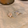 thumbnail image 2 of Pendientes de flores de perlas francesas con diseño de nicho bajo la luna, bonitos pendientes retro con aguja plateada para mujer, construcción duradera, 2 of 5