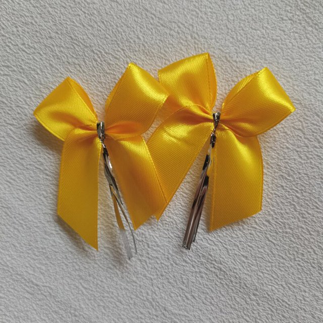 Lazos de cinta de satén para manualidades, embalaje de nudo para regalo, fiesta, boda, decoración artesanal, embalaje de panadería, alambre de sellado, 20/50 piezas, 6cm