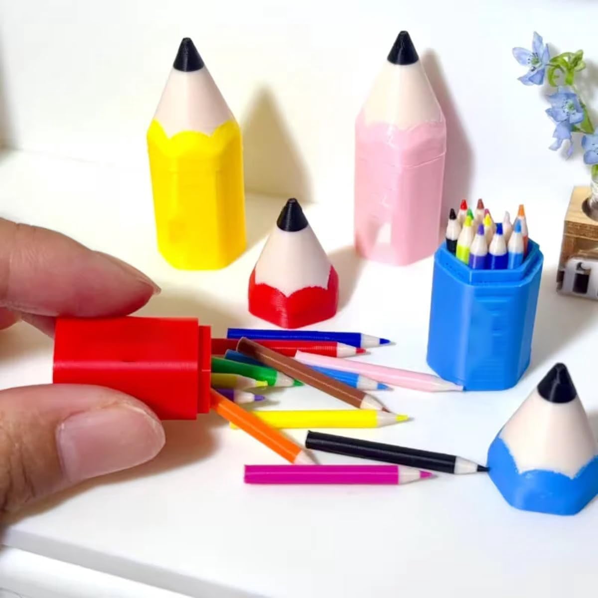 4 Set Mini Colored Pencil Set with Red Storage Case, Tiny Dollhouse Desk Accessories for Miniature Scenes, Realistic Micro Stationery for Doll Room Classroom DIY Craft Gift(wwx)