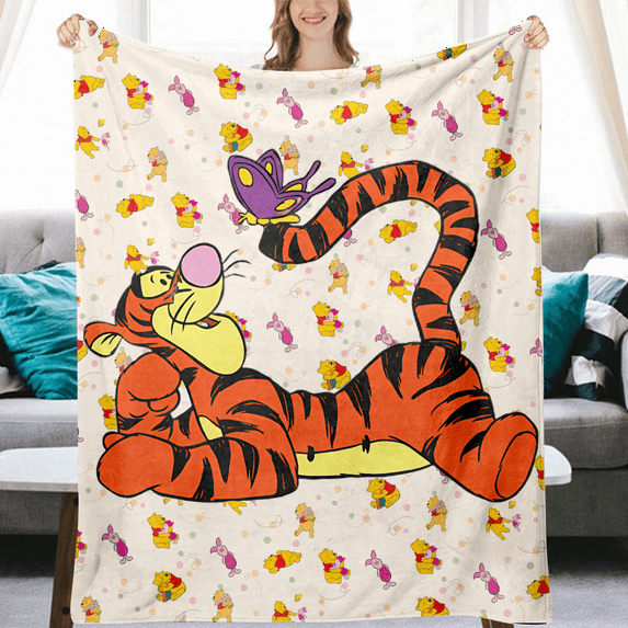 Winnie the Pooh Blanket Special Portable Cartoons Paint Bed Throws Blanket for Kids Boys Girls for Bed Couch Sofa ,4 Size