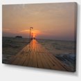 thumbnail image 2 of Grand Quai sur l'Île de Koh Rong, 2 of 3