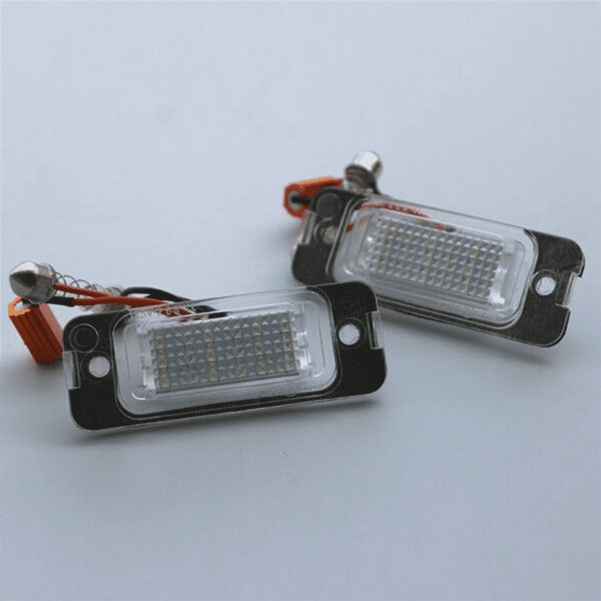 4X Car LED License Plate Light License Plate Light for W163 W164 X164 ML,4 x License plate light,Black & white
