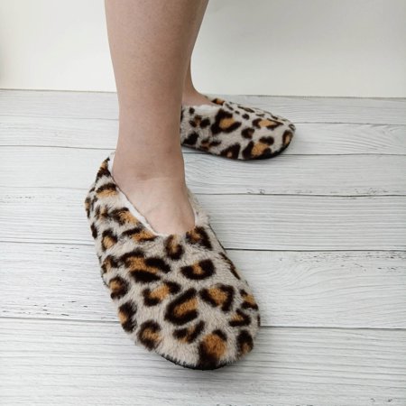 

Summer Slippers For Women Beach Accesseories Flip Flops For Women Trendy Casual Women Slides Slippers Fashion Leopard Plush Slippers For Indoor Outdoor Slippers Leopard Print Round Head Cute Autumn An