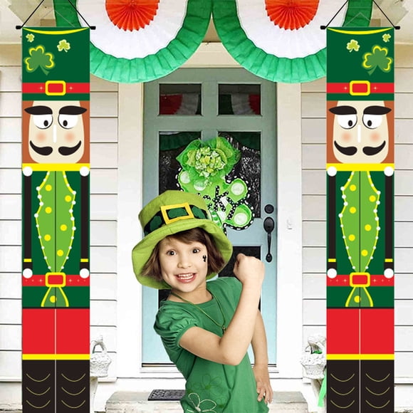 Day Saint Patrick's Accueil Couplet Rideau Décoratif Saint Patrick'S Couplet Est Accroché sur le Porche Irlandais Day