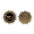 thumbnail image 1 of Los huesos fósiles de dinosaurio en miniatura Pin de gancho de metal vintage con forma de sol Unbranded M, 1 of 3
