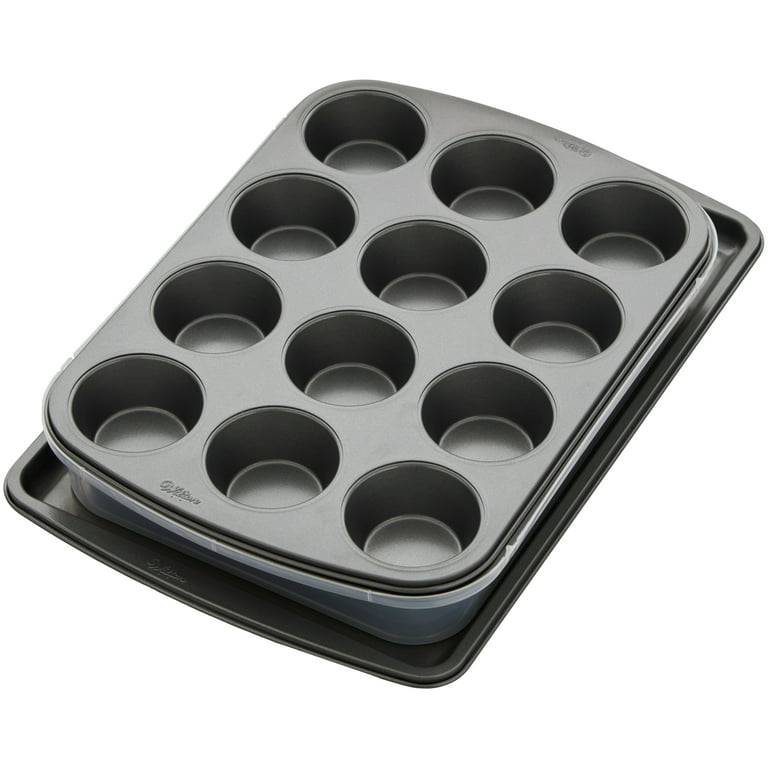 Wilton Nonstick Cookie Sheet, Muffin Pan, Oblong Pan and Cover Bakeware  Set, 4-Piece