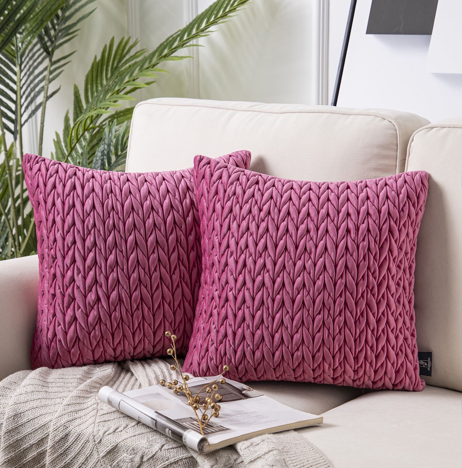 Phantoscope Quilted Velvet Braid Textured Pleated Decorative Throw