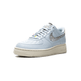 thumbnail image 4 of NIKE WOMENS AIR FORCE 1 LO 07 SE () Womens "Light Armory Blue" DA6682 400 from Stadium Goods, 4 of 9