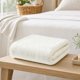 thumbnail image 5 of Toalla de baño para secar el cuerpo, suave, absorbente, de secado rápido, con tacto de algodón, delicada y agradable para la piel, ideal para el hogar, el baño, el gimnasio y los viajes., 5 of 7