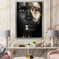 thumbnail image 3 of Designart 'Portrait of A African American Girl with Gold Makeup' Modern Framed Art Print, 3 of 4
