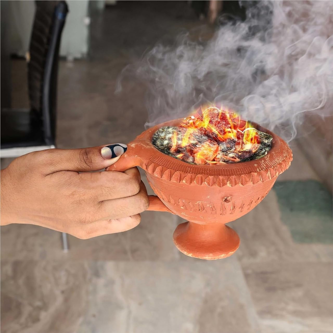 Clay Dhoop Burner/Incense Holder with Handle – Traditional Mitti Loban Dan for Pooja, Hawan & Aromatherapy
