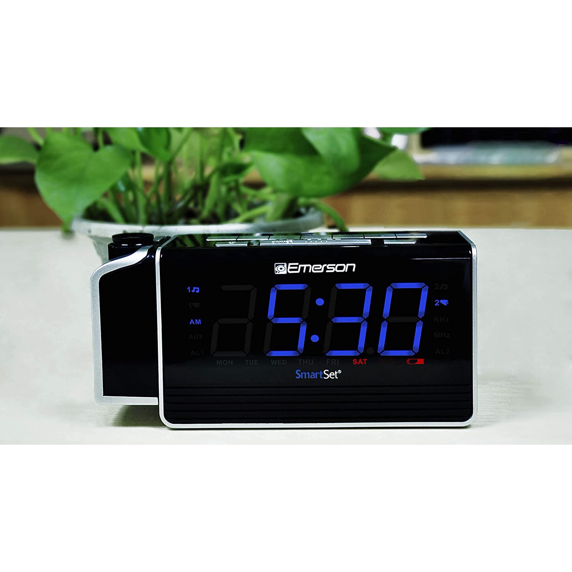Emerson Smartset Projection Alarm Clock Radio With Usb Charging For Iphone Ipad Ipod Android And Tablets Digital Fm Walmart Canada