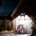 thumbnail image 2 of Aplique solar de pared de tres cabezales con 74 LED, giratorio, diseño de cuerpo humano, guiado por inducción, para uso en exteriores, farola de patio, 2 of 4