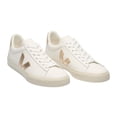 thumbnail image 3 of Tenis Veja de campo platinum blancos con logo dorado, 3 of 5