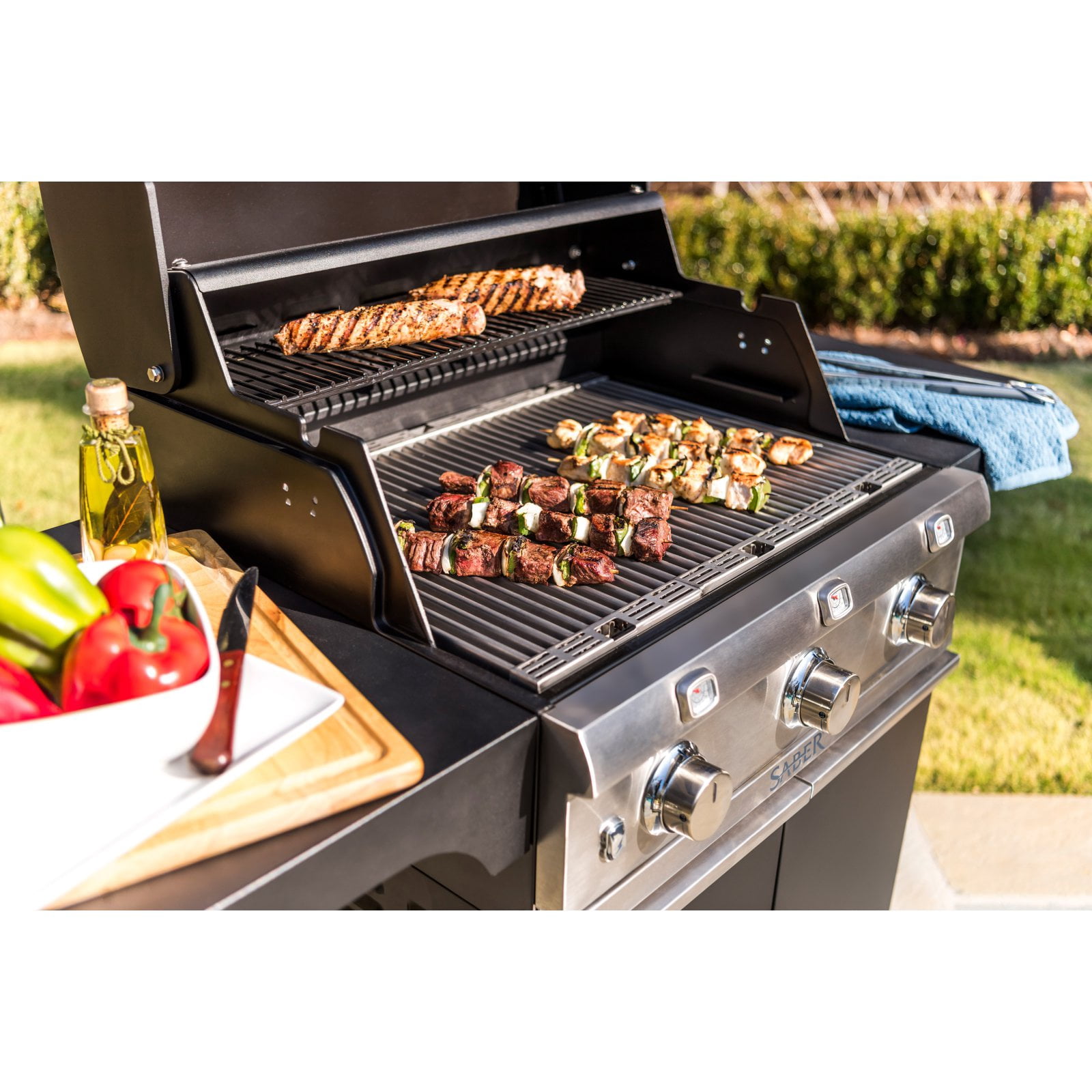 SABER® Deluxe Black 3-Burner Gas Grill