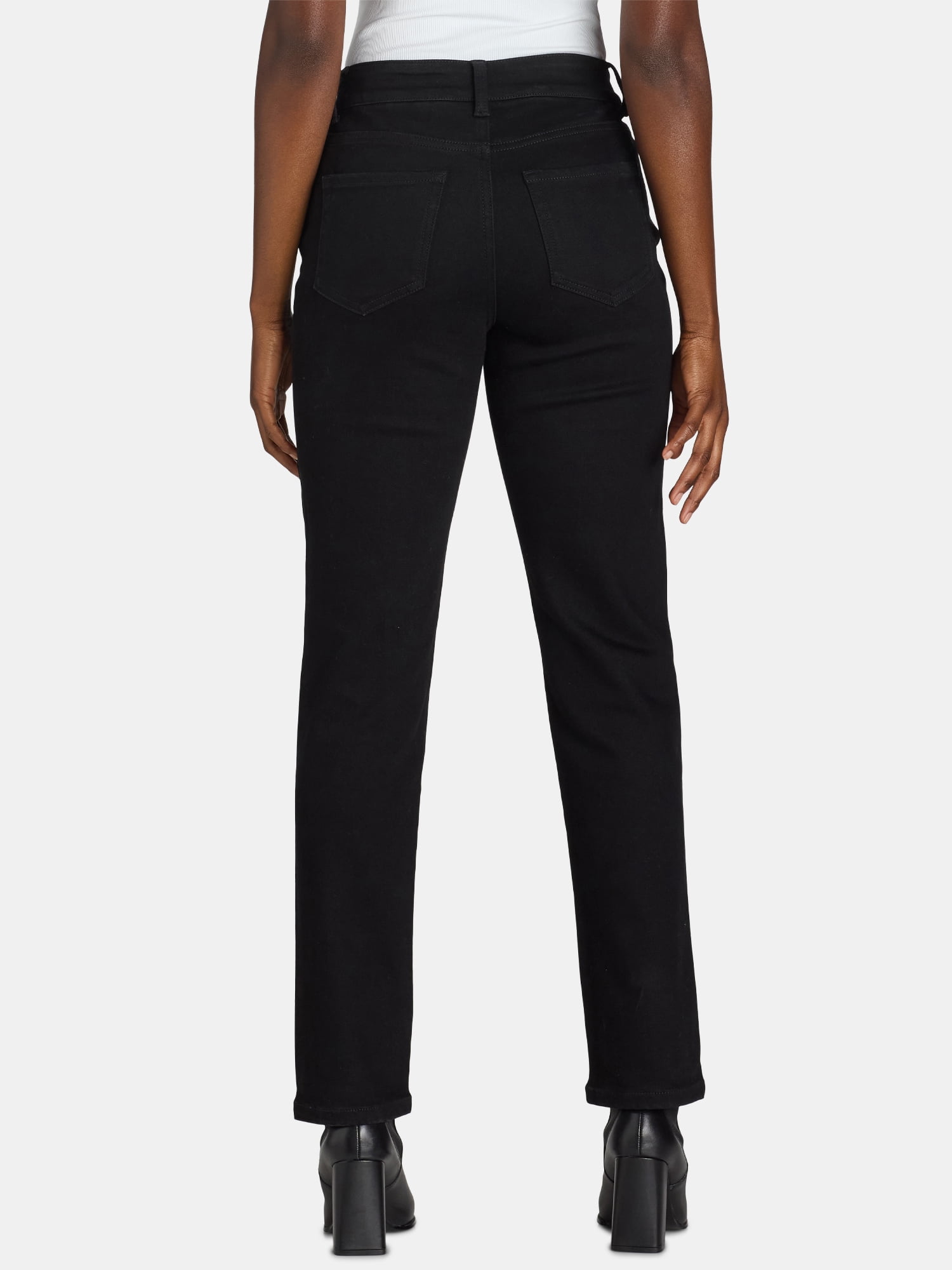 Time and Tru Women’s Mid Rise Straight Leg Jeans, Sizes 0-22, Regular & Short Inseams