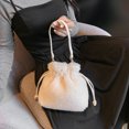 thumbnail image 4 of Mini Bolso Cubo Cruzado Cuerpo Pelaje Con Correa Ajustable Sólido, 4 of 7