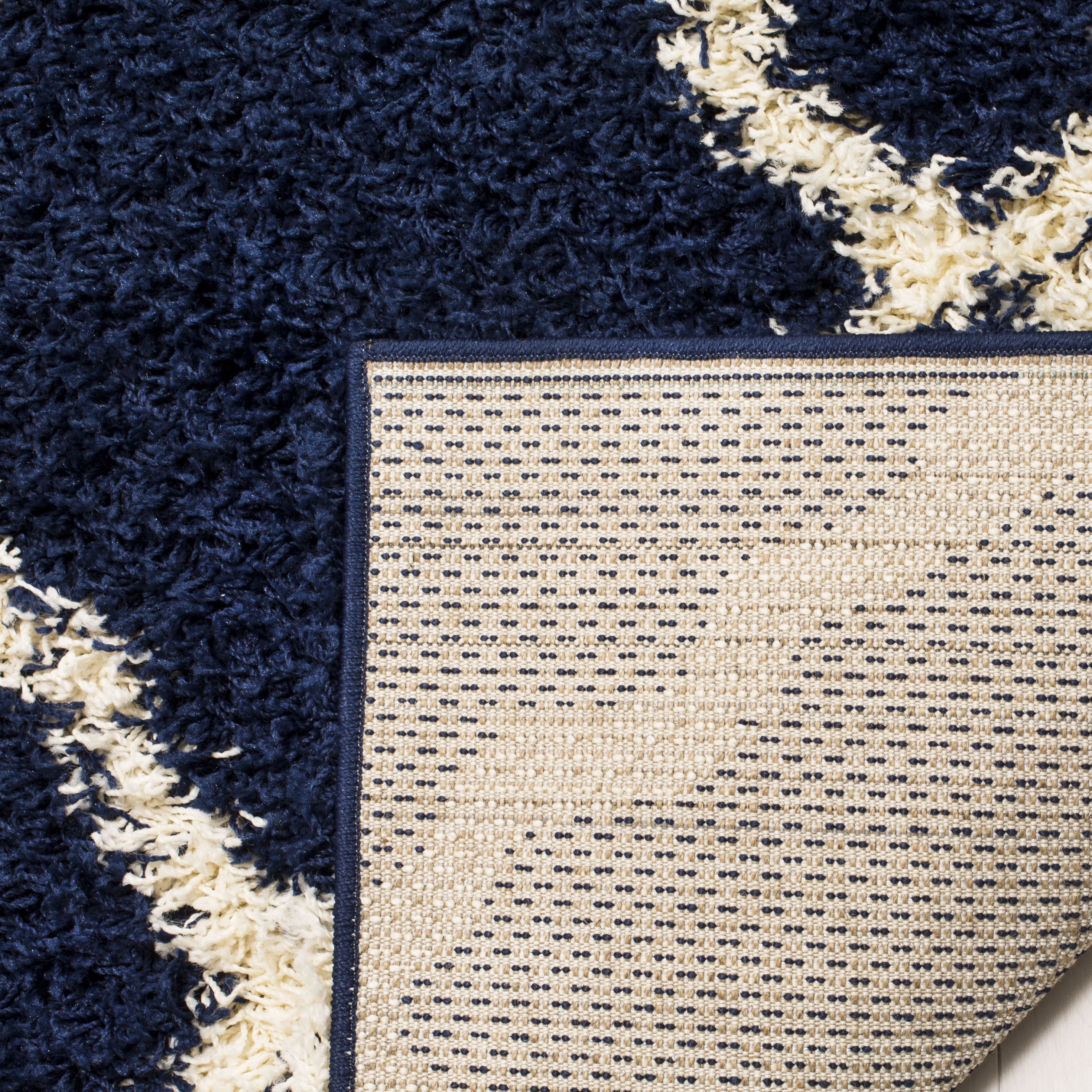 SAFAVIEH Dallas Logan Geometric Shag Runner Rug, Navy/Ivory, 2'3" x 22'