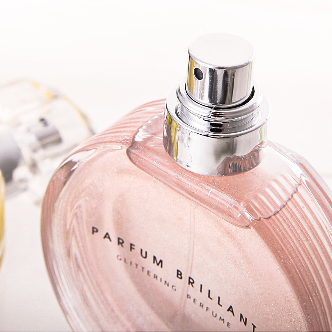 MINISO Glittering Perfume Pink