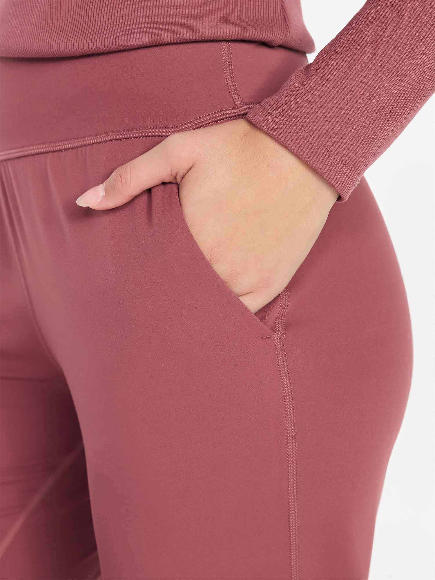 Avia Women's and Women's Plus SoftSculpt High-Rise Joggers with Side Pockets, 28" Inseam, Sizes XS-4X