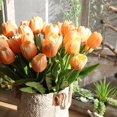 thumbnail image 4 of Mini PU Plástico Tulipán Flor Artificial Flor Artificial Flor de Seda Boda Decoración del Hogar Flor (10 piezas Rosa Claro), 4 of 4