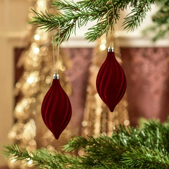 Adorno Navideño de Terciopelo Burdeos, Juego de 2 Bolas Decorativas Cónicas | Decoración Colgante Navideña Aterciopelada | Estilo Vintage | Terciopelo Rojo | 12,7 X 11 Cm | Ligero y Resistente | Caja