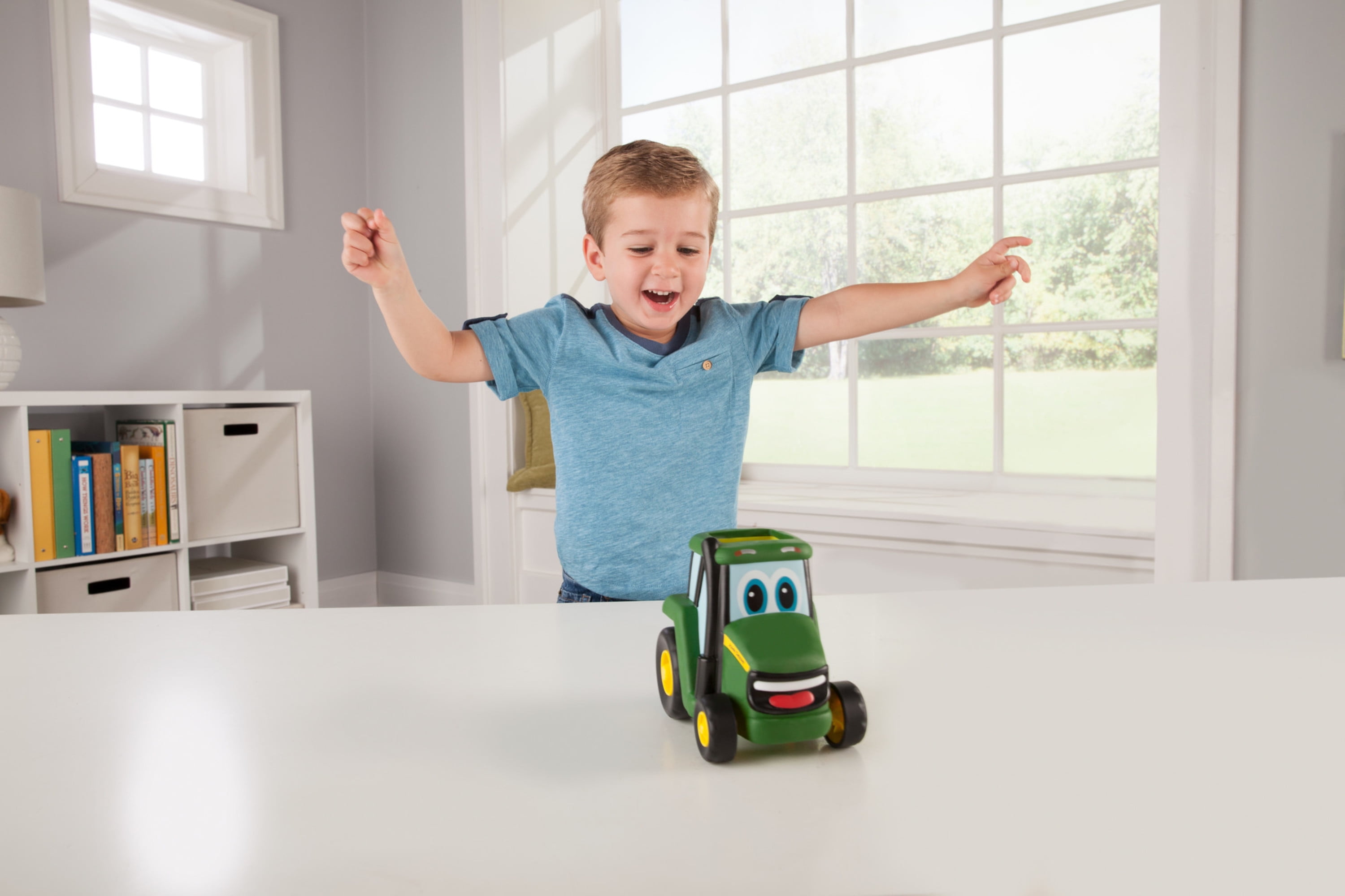 john deere push and roll johnny tractor