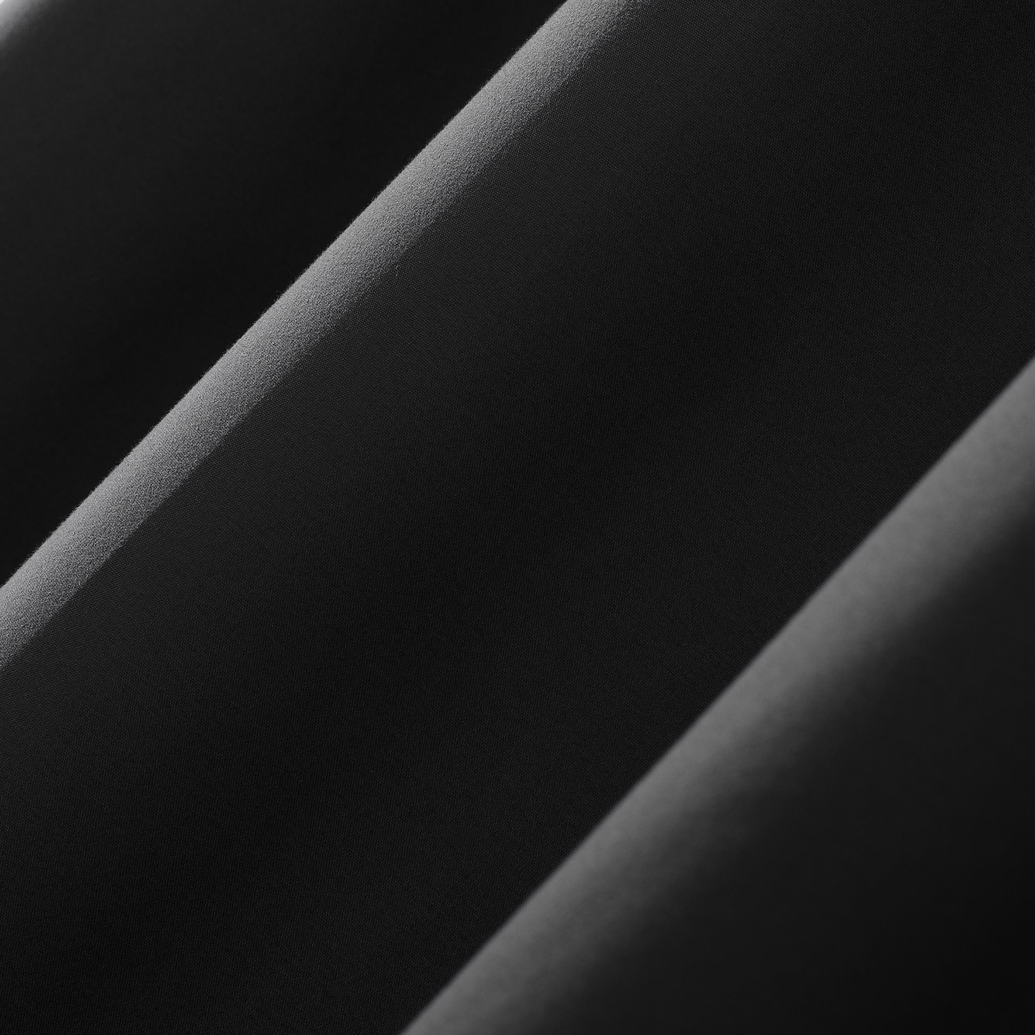 Sun Zero Cyrus 1-Piece  Thermal 100% Blackout  Back Tab/Rod Pocket Curtain Panel, Charcoal, 40”W x 96"L