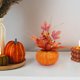 thumbnail image 4 of Xihbxyly Calabaza de Espuma para Halloween, Accesorio de Mesa Único, Diseño Realista, Versátil para Realzar La Escena, Decoración Navideña para Sala de Estar y Oficina, Tamaño Compacto, Juego de 2, 2, 4 of 5