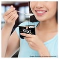 thumbnail image 3 of Yoghurt Yoplait Skyr griego coco tipo Islandés de 120 g, 3 of 5